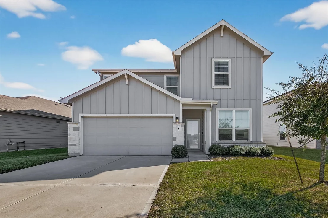Photo of 7202 Hobby Wind Ridge Drive