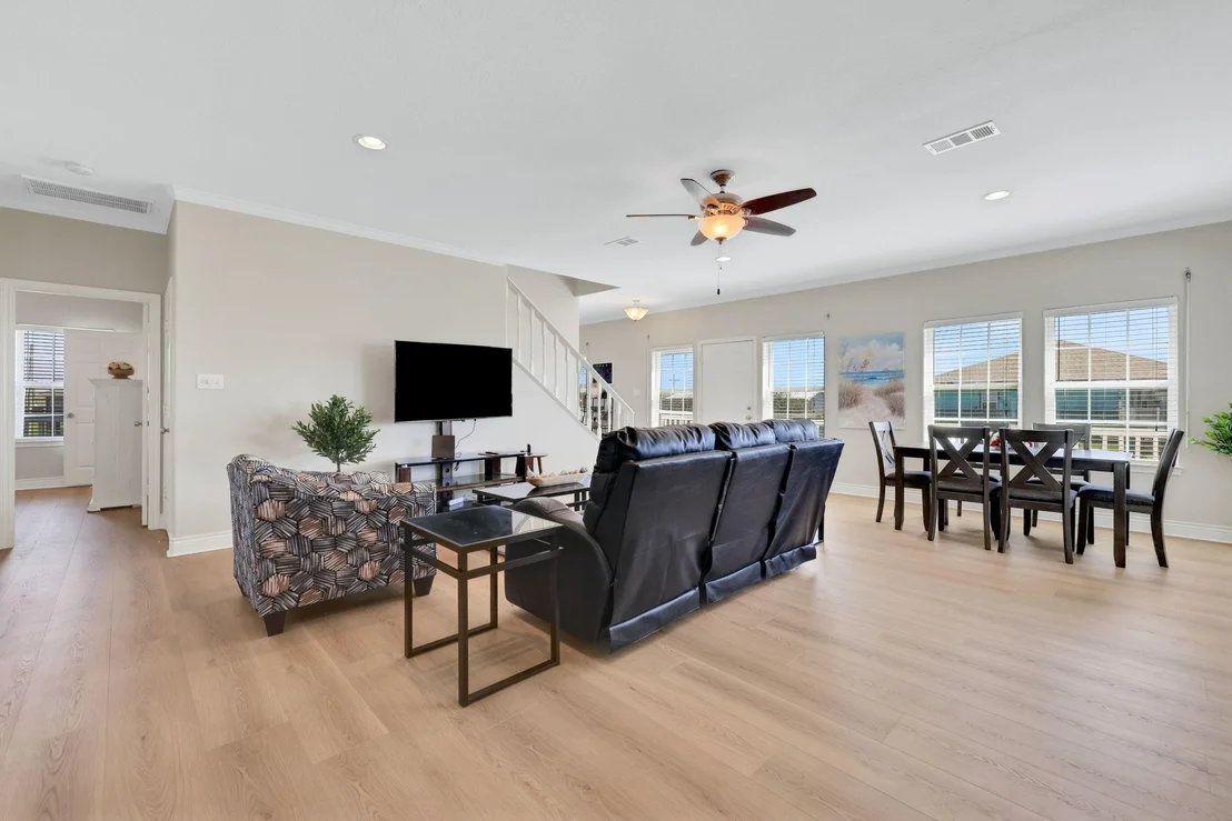 Photo of 970 Townsend Drive