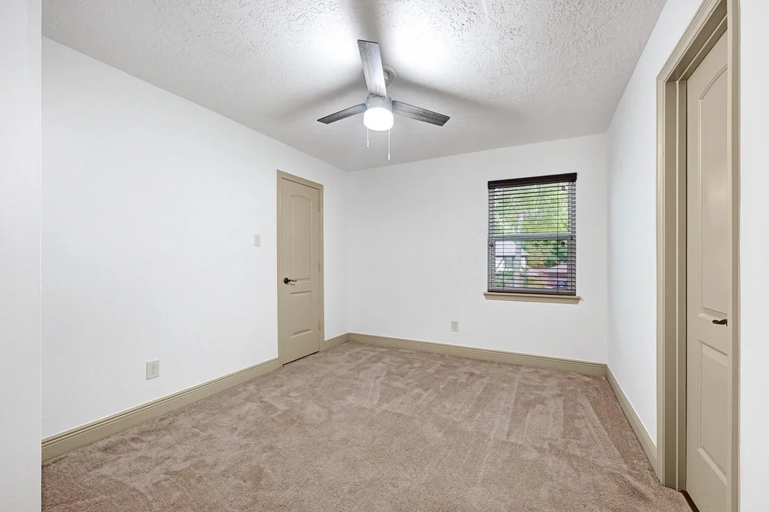 Photo of 725 Talmalge Hall Drive