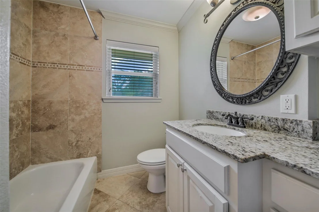 Photo of 1423 Thornton Road