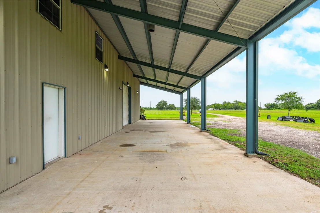 Photo of 10110 County Road 67