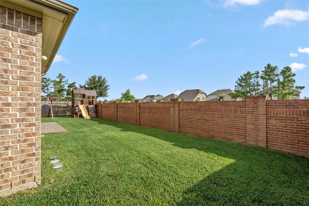 Photo of 22310 Nobleton Drive