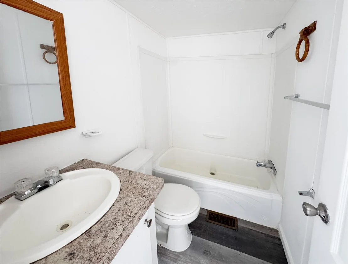 Photo of 23038 White Hickory