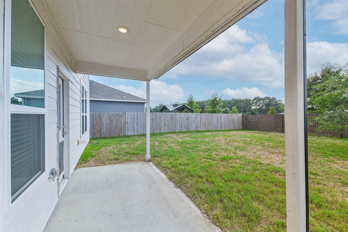 Photo of 25631 Balsamroot Drive