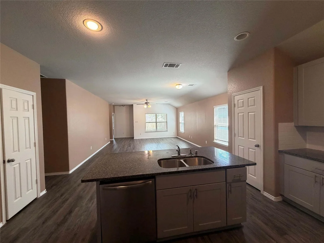 Photo of 2028 Cedar Tree Court