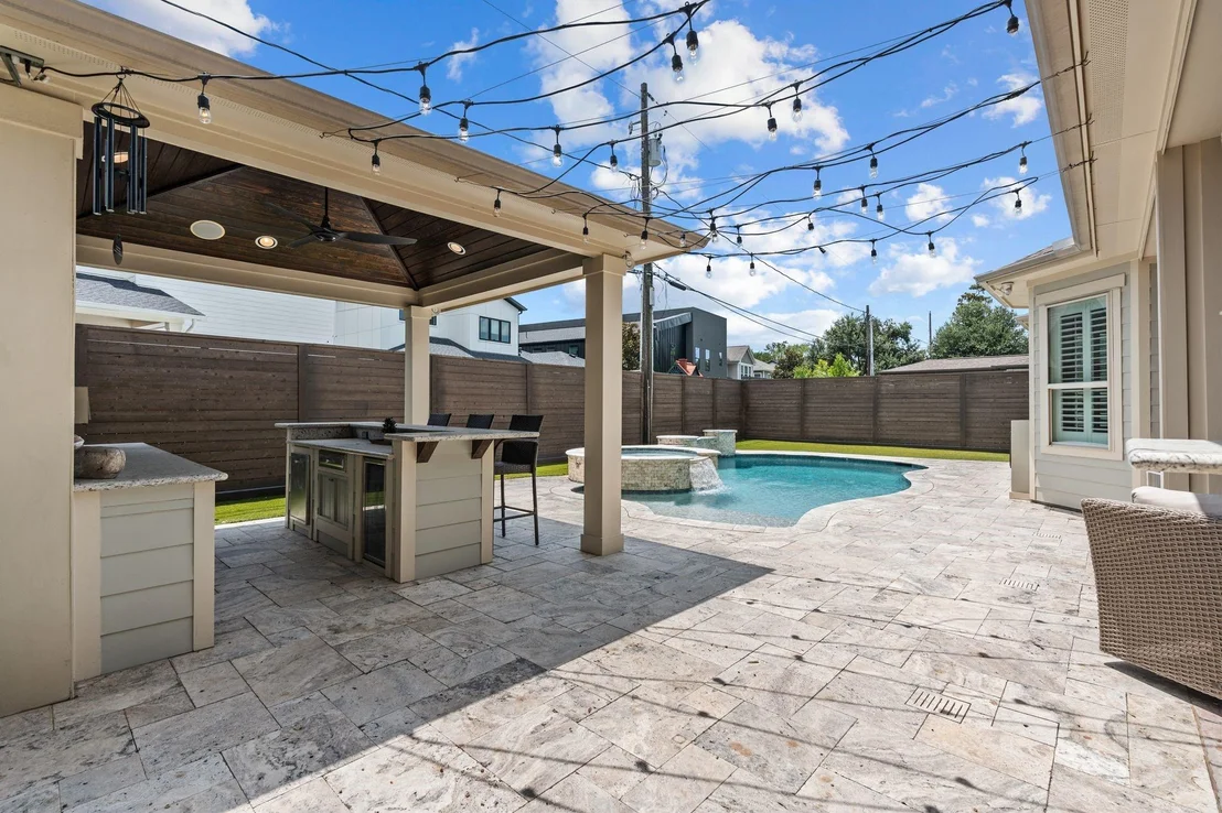 Photo of 1217 Chippendale Road