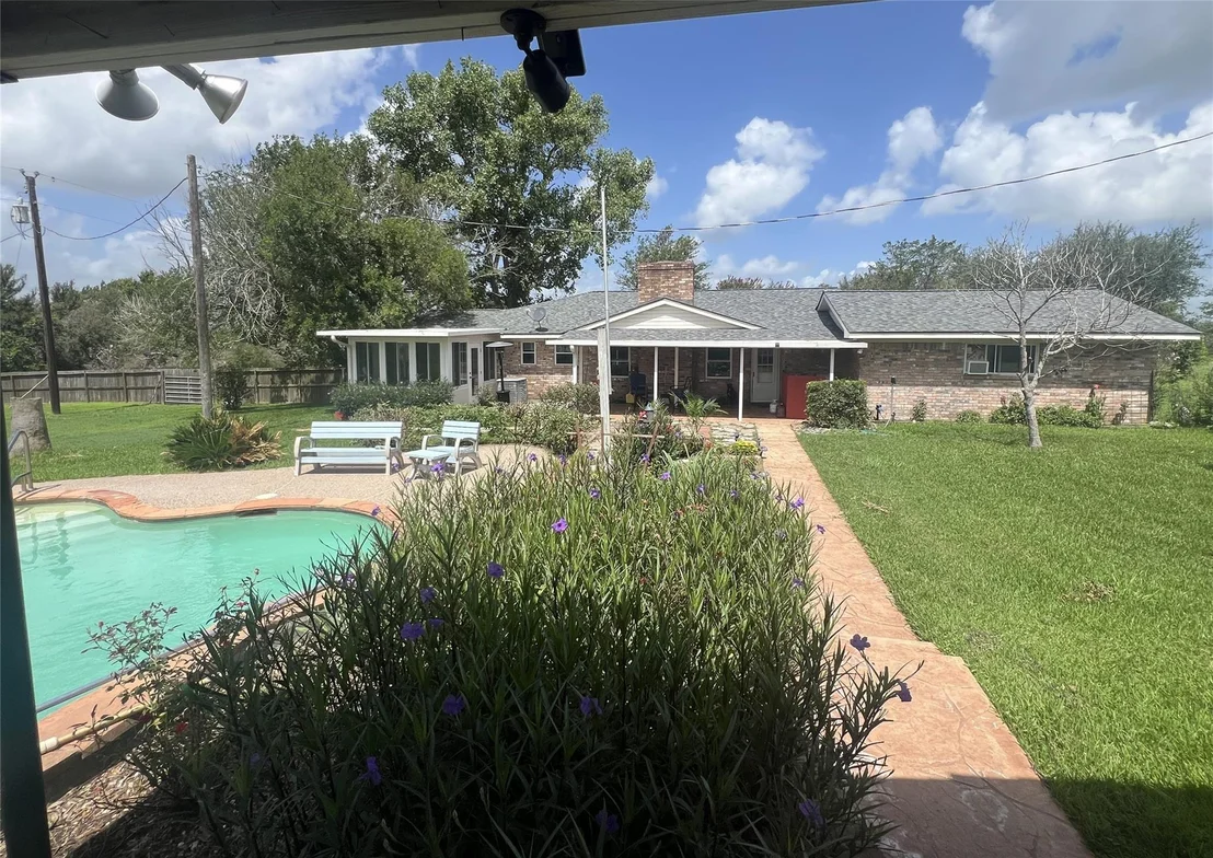 Photo of 2144 Wendt Road