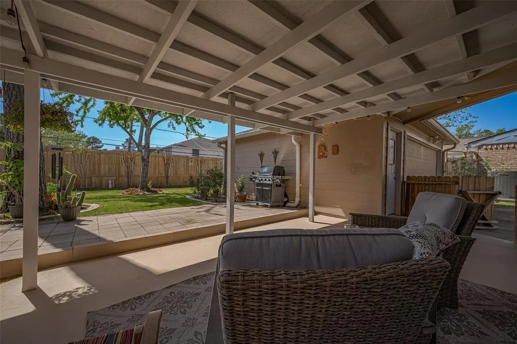 Photo of 16231 Southampton Drive