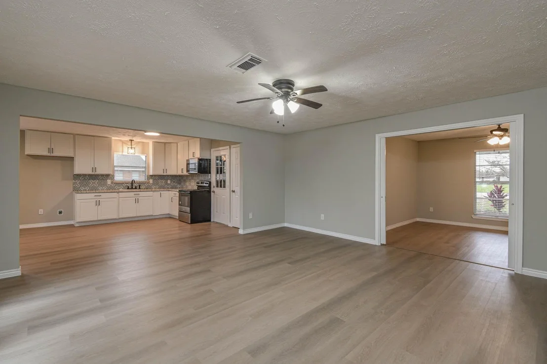 Photo of 2834 Pansy Street