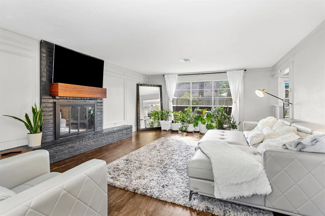 Photo of 2055 Shadow Rock Drive
