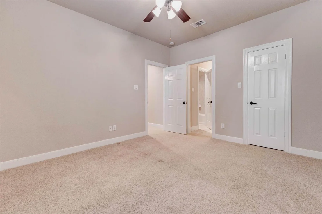 Photo of 9410 Lily Glen Lane