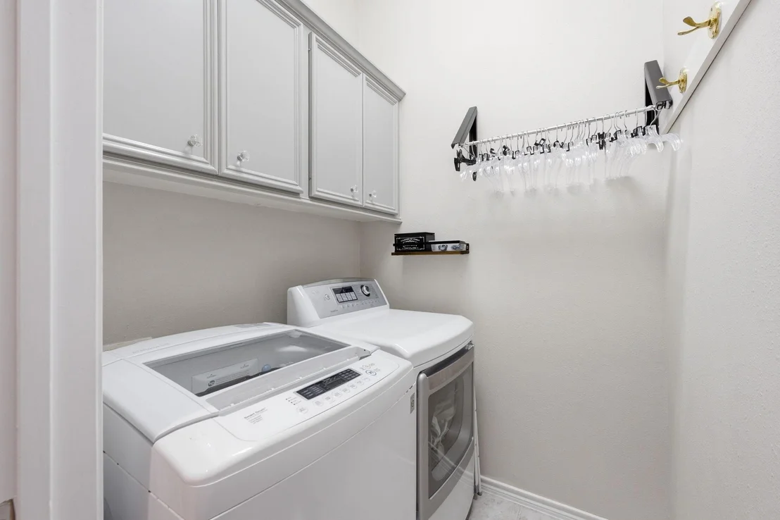 Photo of 2 Regency Point