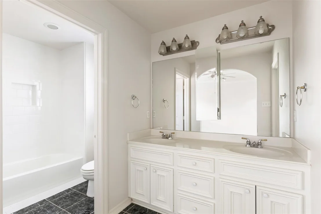 Photo of 24243 Red Deer Drive