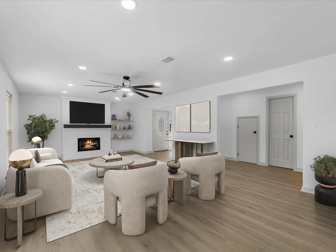 Photo of 740 River Plantation Drive