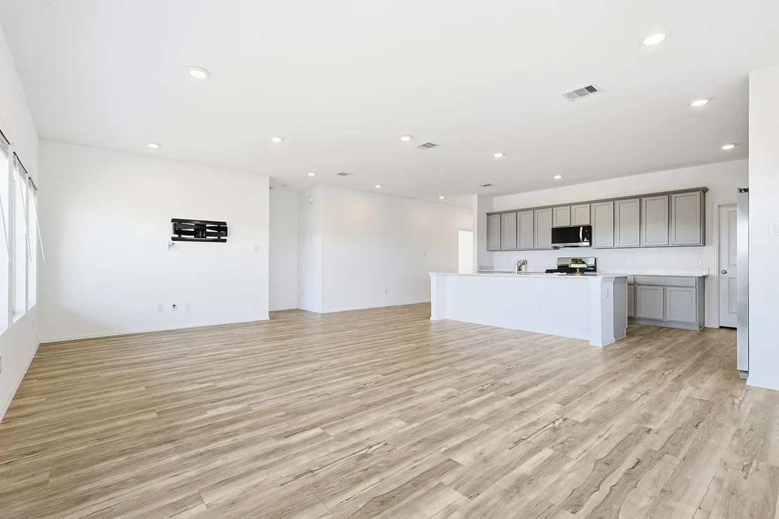 Photo of 7434 Bartoncliff Drive