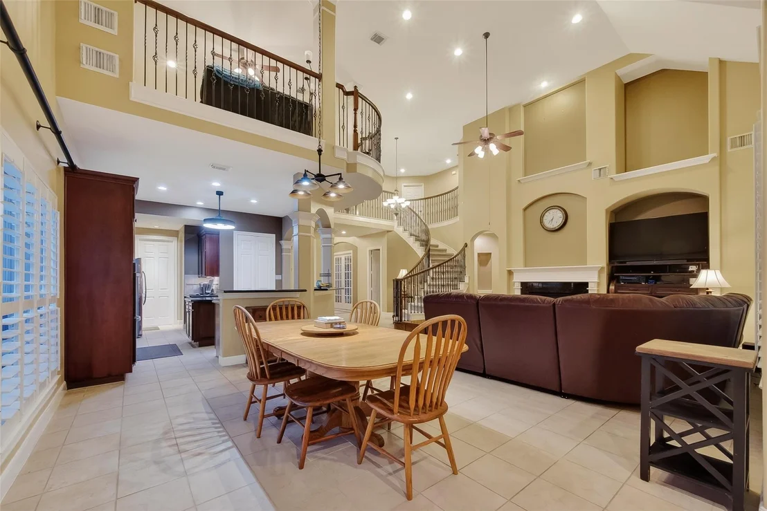 Photo of 14327 Norhill Pointe Drive