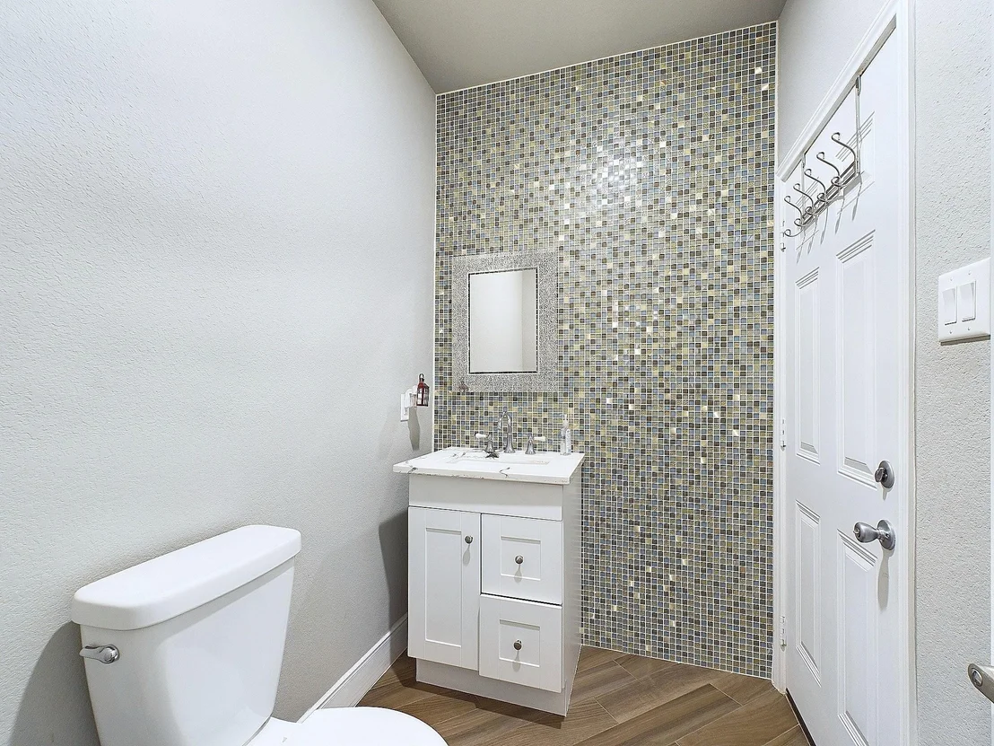 Photo of 25893 Gloucester