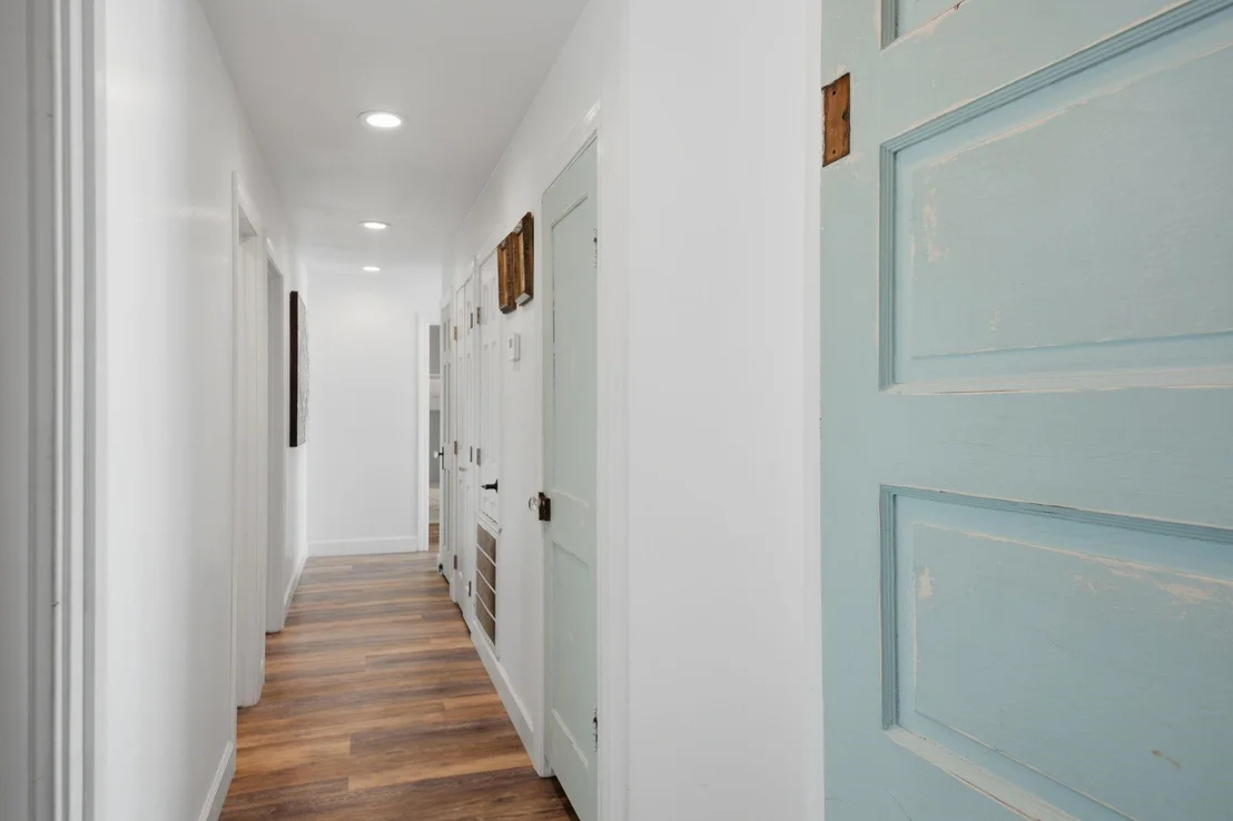 Photo of 706 Beach Drive