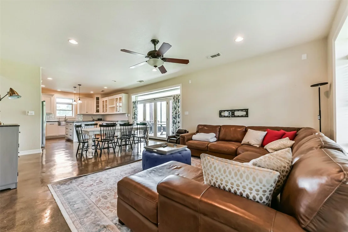 Photo of 2607 County Road 519