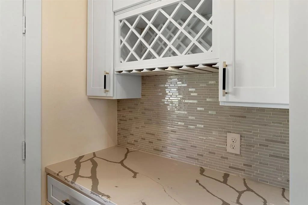 Photo of 409 Echo Lane