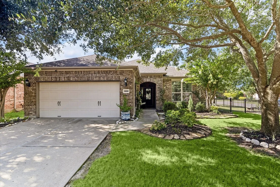 Photo of 1002 Cleistes Lane