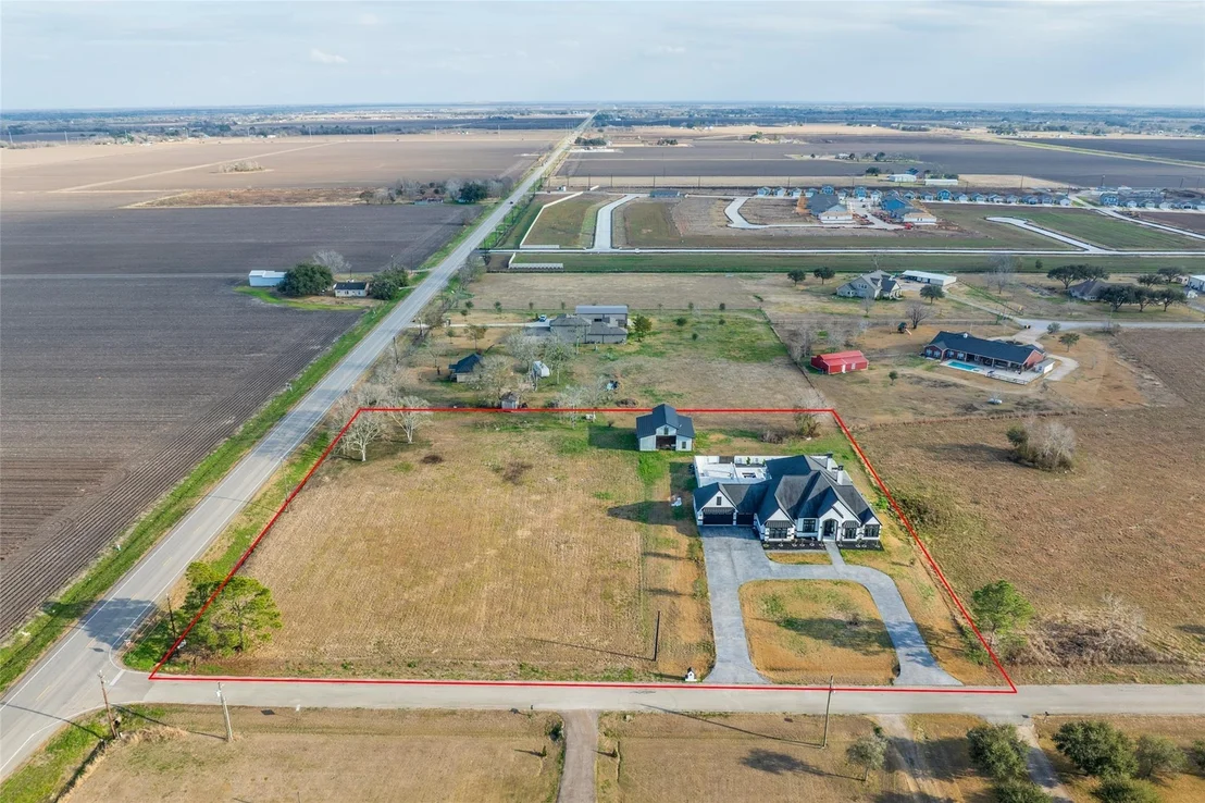 Photo of 4821 Walters Road