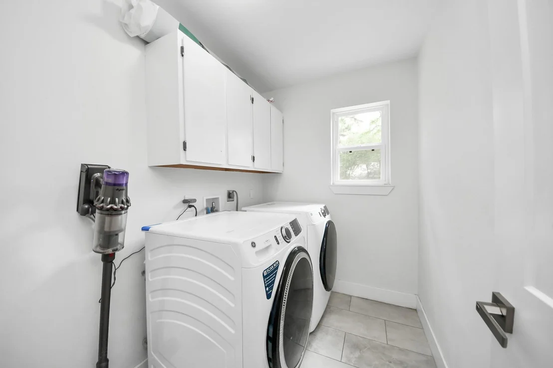Photo of 6 Yewleaf Court
