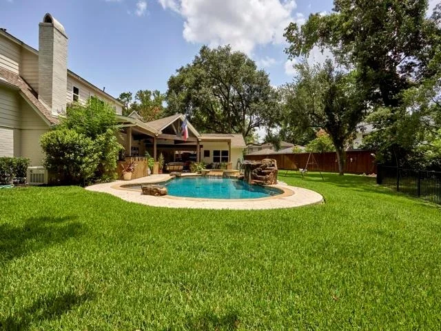 Photo of 514 Regentview Drive