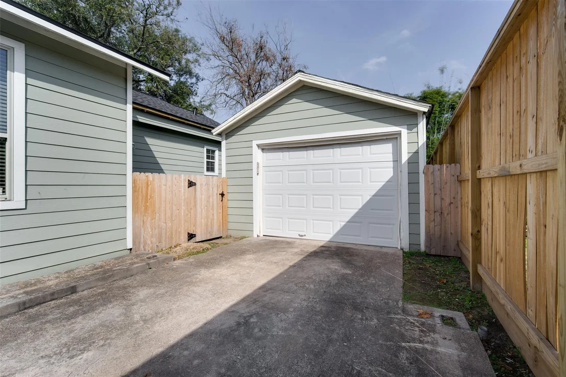 Photo of 2116 Carter Street