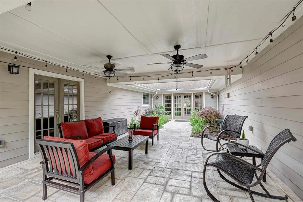 Photo of 5631 Benning Drive
