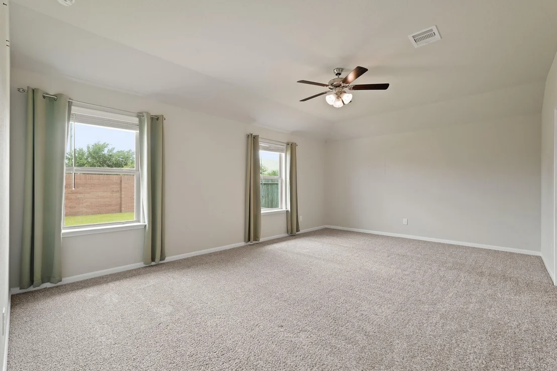 Photo of 21047 Warrender Terrace Lane
