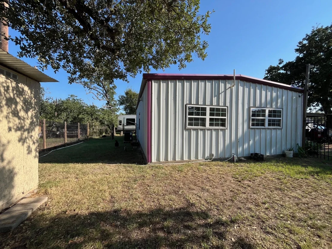 Photo of 325 Apache Drive S