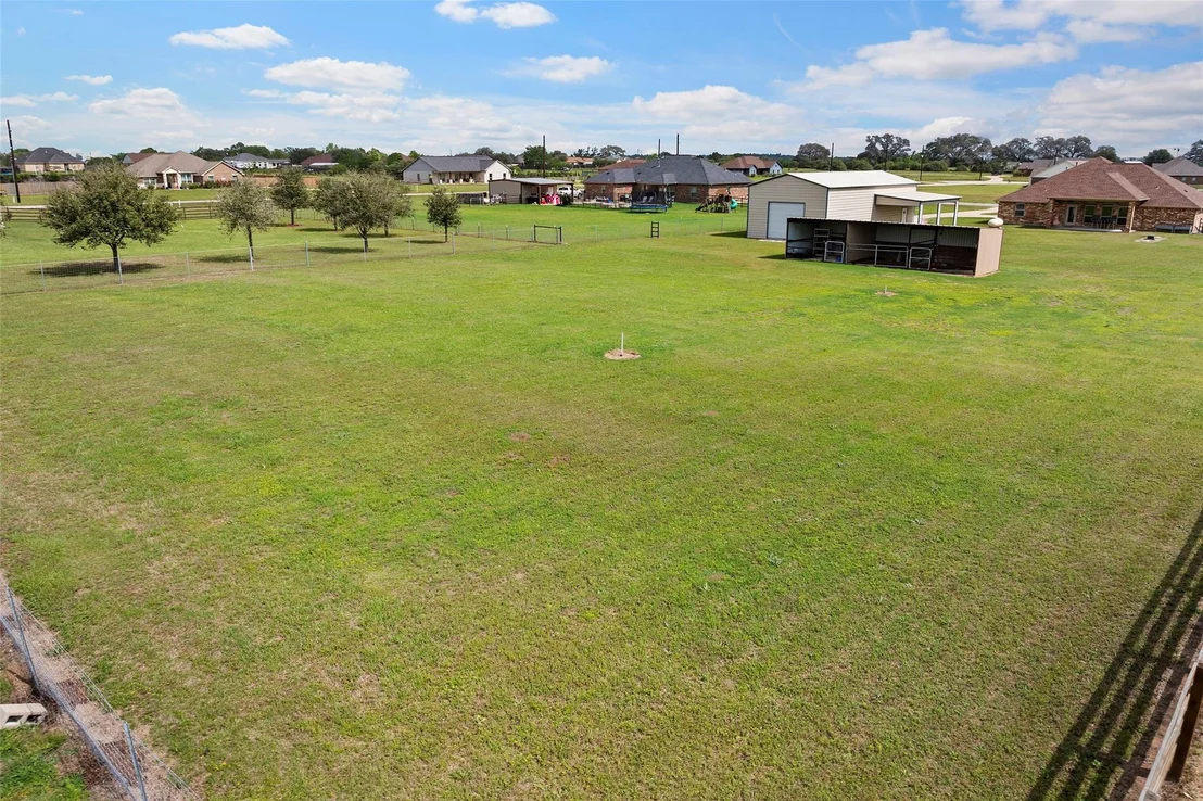Photo of 5649 Pioneer Trail