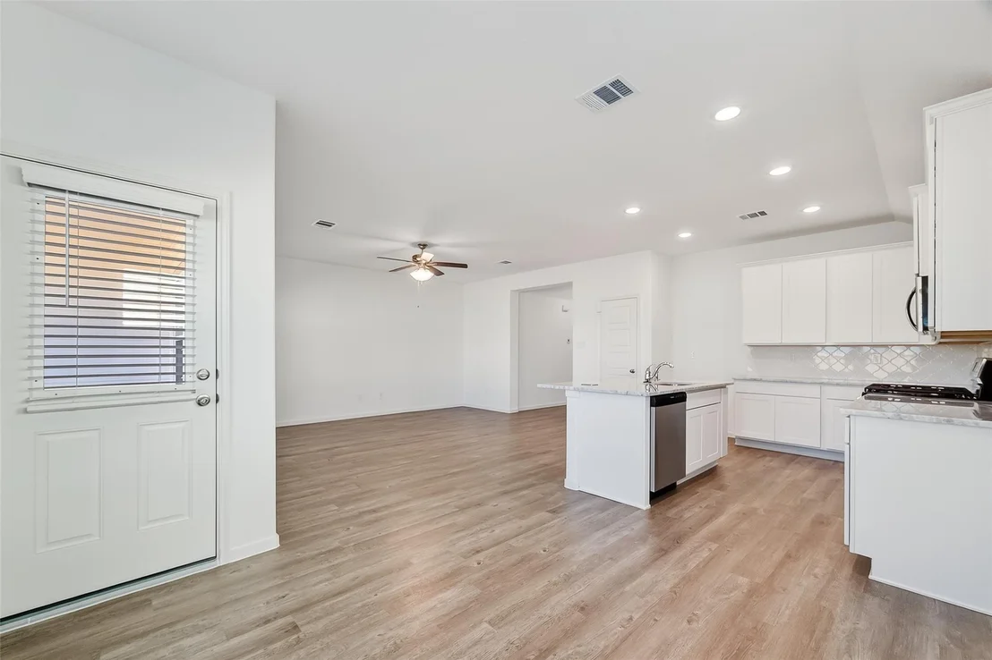 Photo of 2118 Spring Hollow Dr Drive