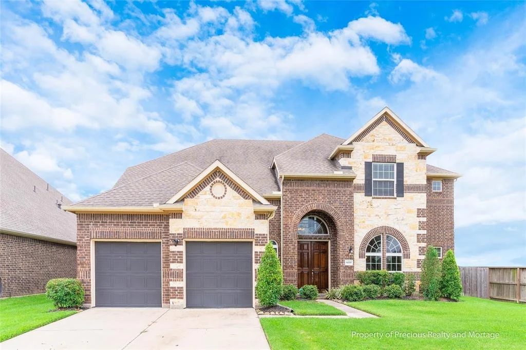 Photo of 6019 Green Meadows Lane