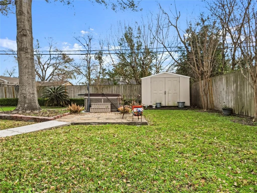 Photo of 5419 Saxon Drive