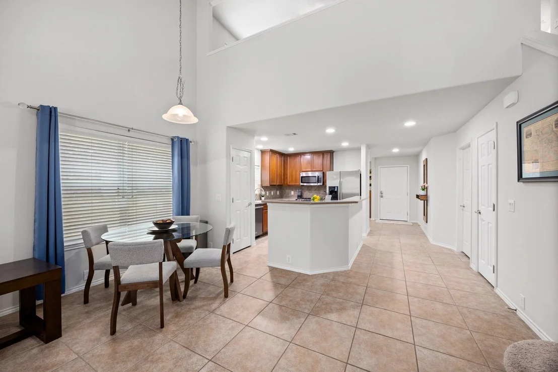 Photo of 7206 Toad Hollow