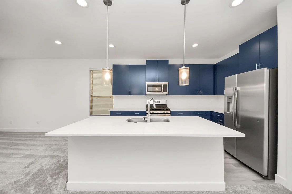 Photo of 18527 Centro Row