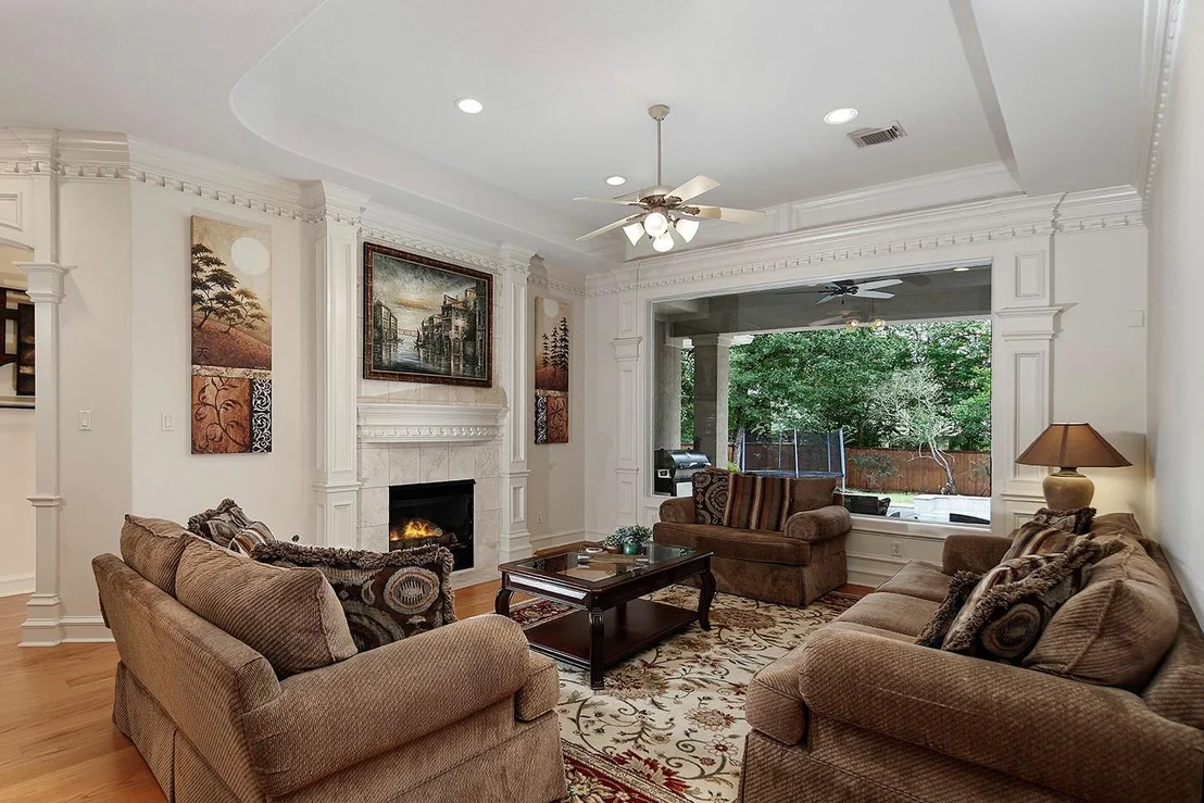 Photo of 10 Snow Pond Place