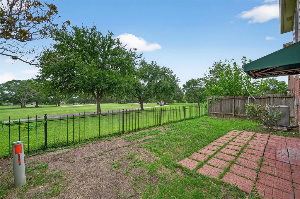Photo of 8206 Golf Green Circle