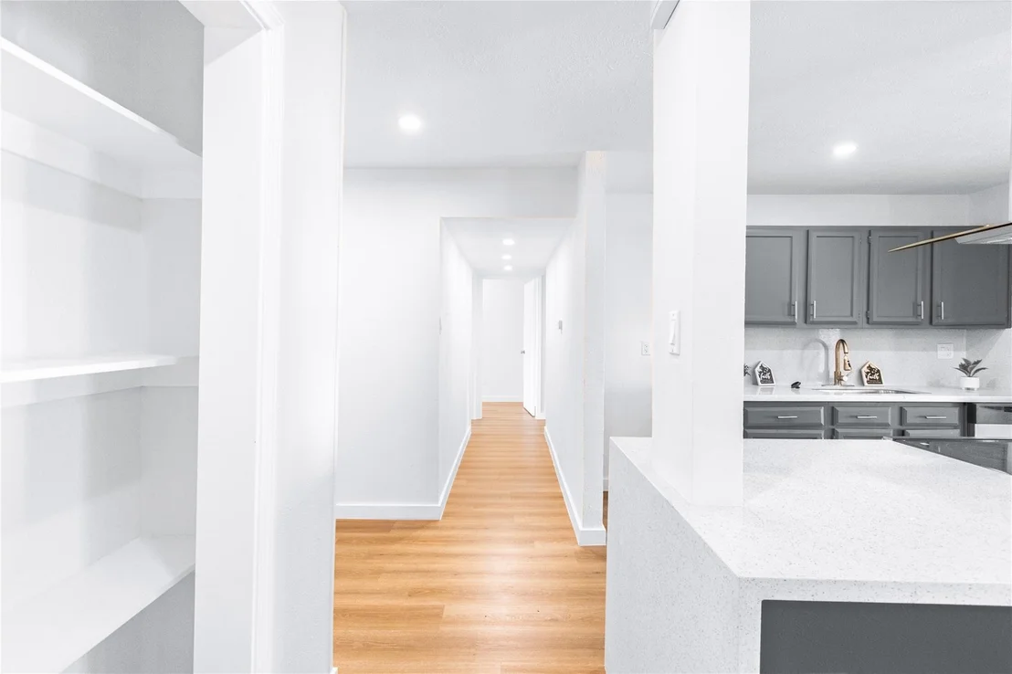 Photo of 318 Willoughby Drive