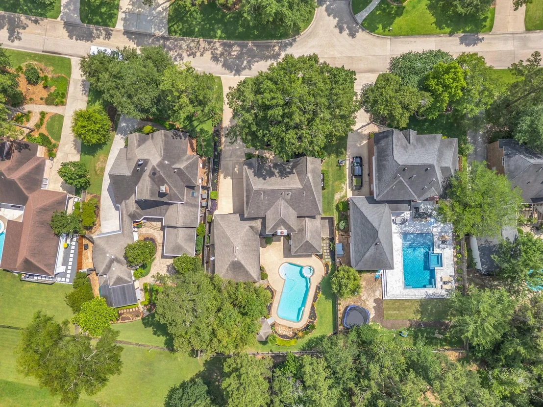 Photo of 142 W Shadowpoint Circle
