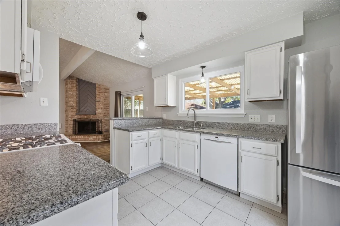 Photo of 439 Reseda Drive