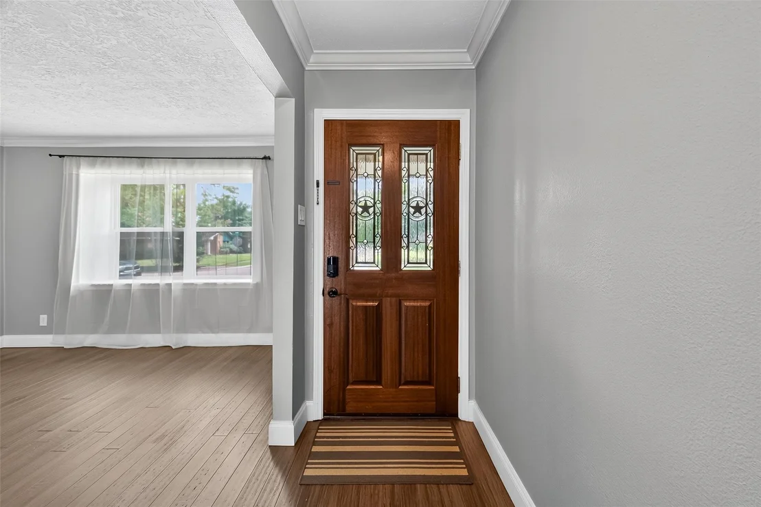 Photo of 11102 Endicott Lane