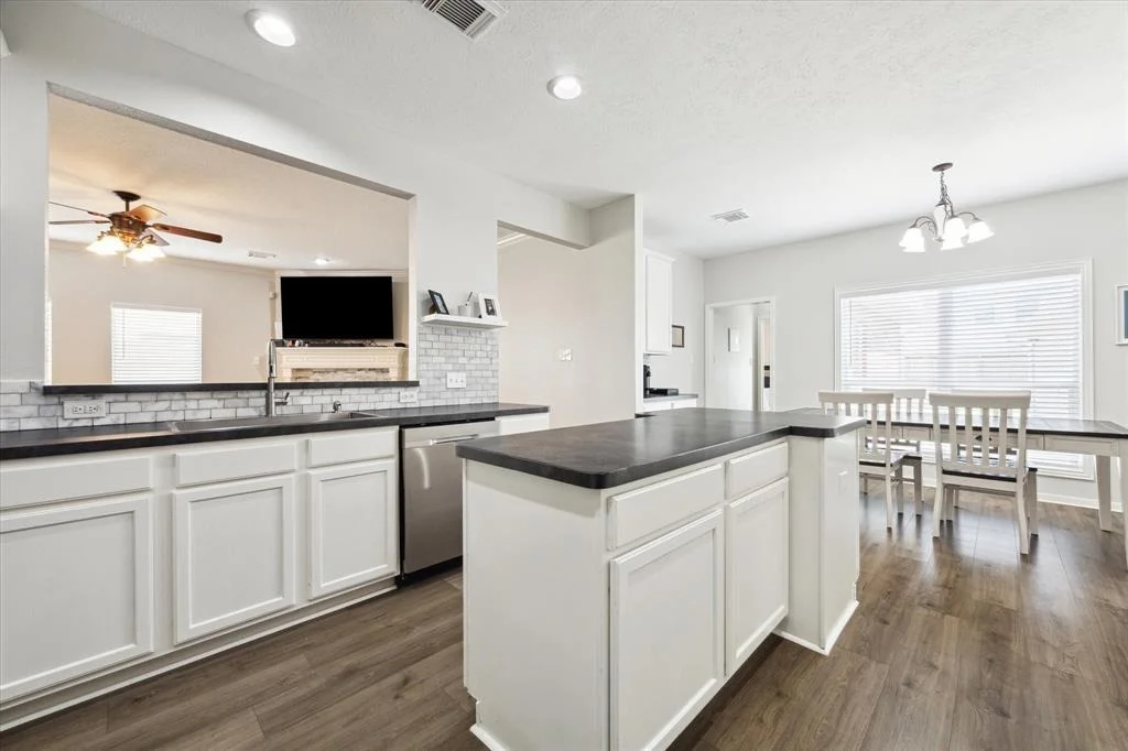 Photo of 4315 Shady Arbour Drive