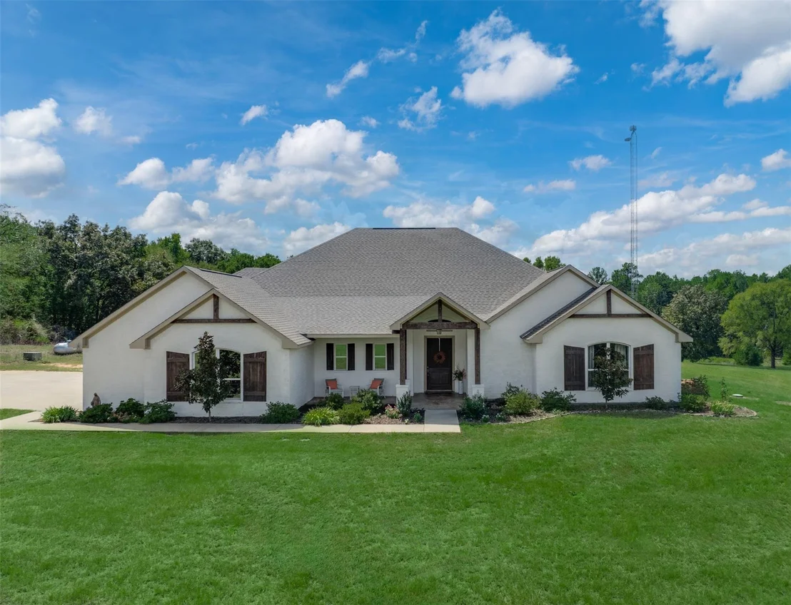 Photo of 16045 County Road 1130