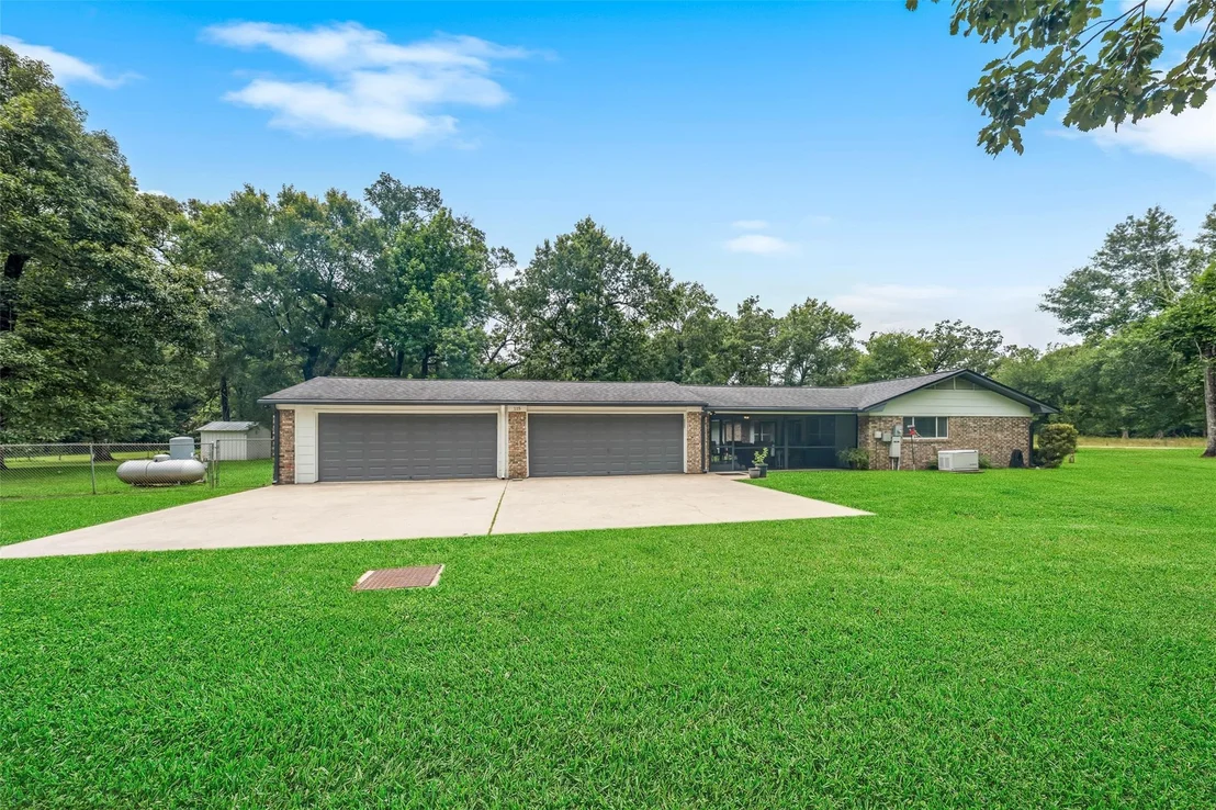 Photo of 115 County Road 3189c