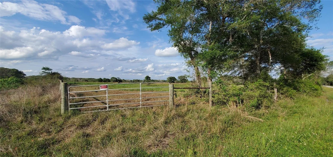 Photo of 250 County Road 447