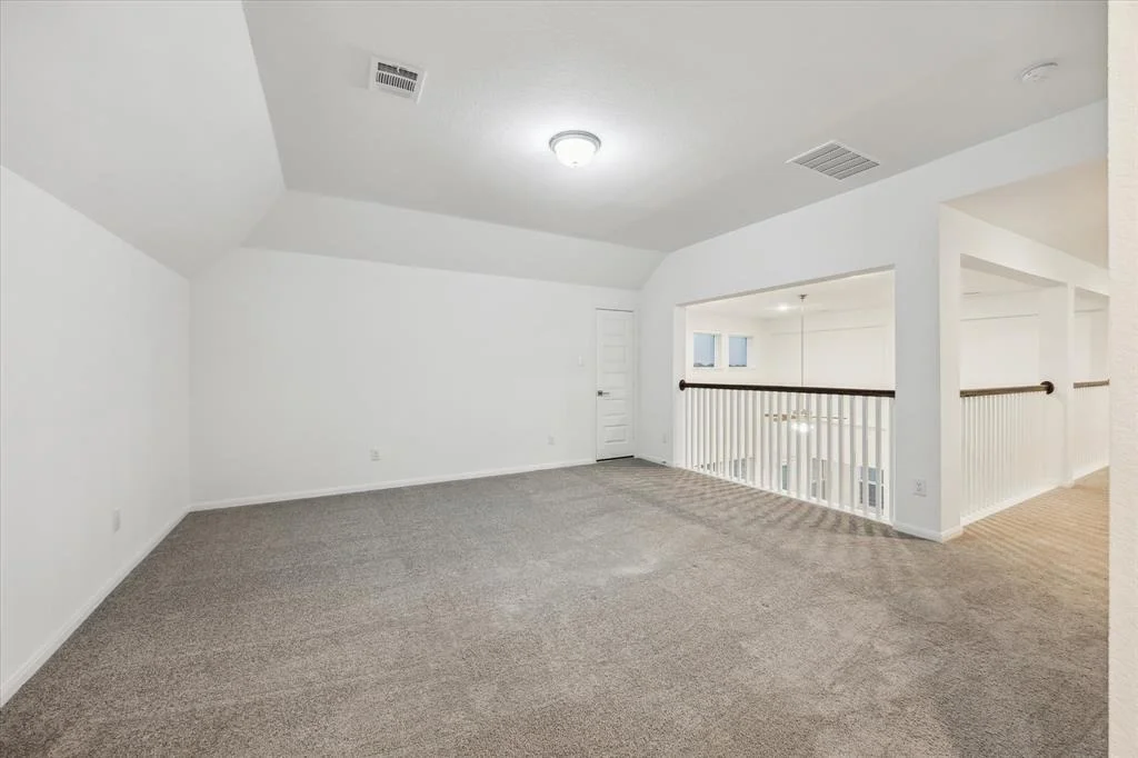 Photo of 4033 Edgewater Terrace Lane
