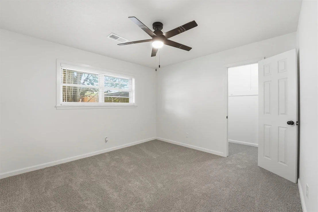 Photo of 10302 Belfast Road